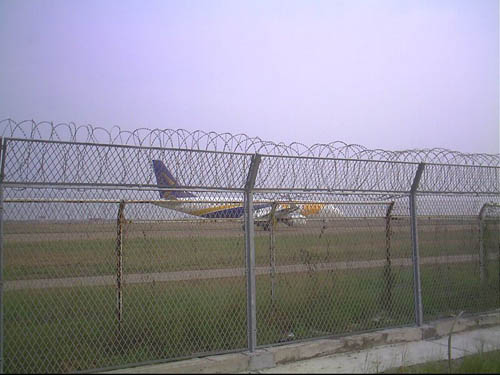 机场护栏 (3)